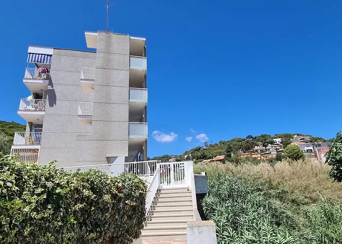 Hauzify I Pi * Sant Pol De Mar